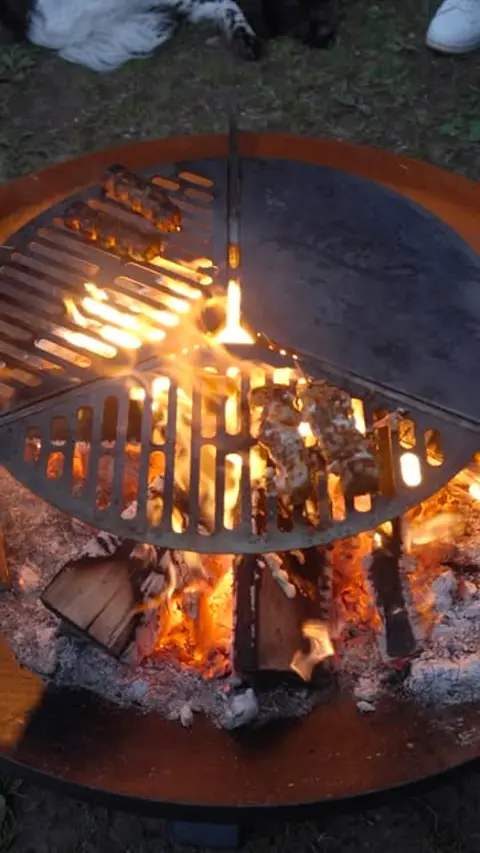 Feuerschale beim BASEKAMP